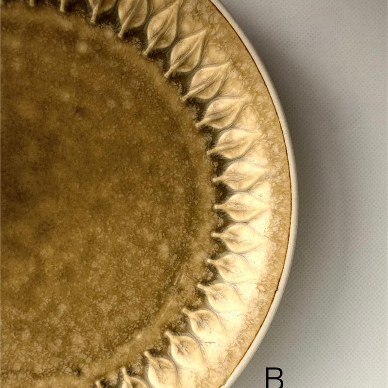 Quistgaard（クイストゴー）｜Relief（レリーフ）｜プレート φ16.5cm |