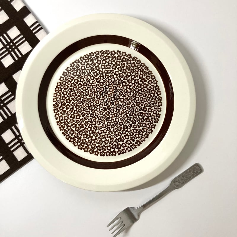 ARABIA（アラビア）／ Faenza（ファエンツァ）／プレート24.5cm