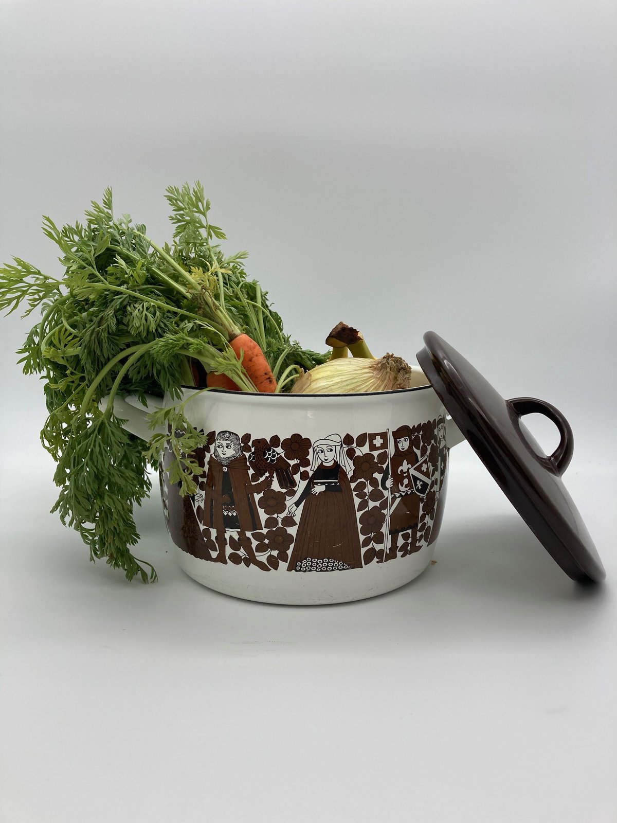 FINEL（フィネル）／Ritari（リタリ）／ホーロー両手鍋（3.5L） | HYGGE