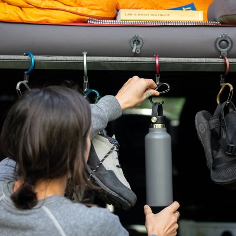 HEROCLIP Small ヒーロークリップ スモール 静止荷重 22kg カラビナ型フック バックハンガー 国内正規品 GEAR AID
