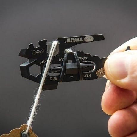 TRUE UTILITY フィッシュフェイス 18 in 1 マルチツール キーリング・カラビナ付き トゥルーユーティリティ FISHFACE