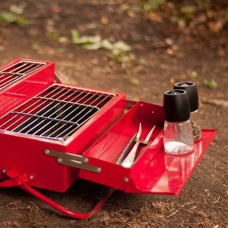 お手軽どこでもバーベキュー SUCK UK バーベキュー ツールボックス BBQ Tool Box