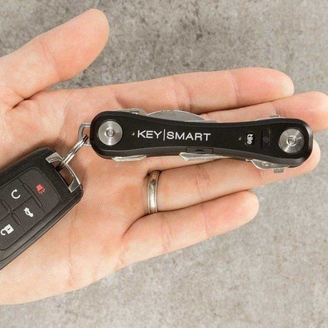 KEYSMART PRO ブラック キースマート プロ tile 内臓 LEDライト 付き トラッキング キーケース