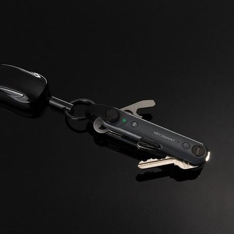 KEYSMART MAX キースマート マックス tile 内臓 フラッシュライト 付き トラッキング キーケース 国内正規品