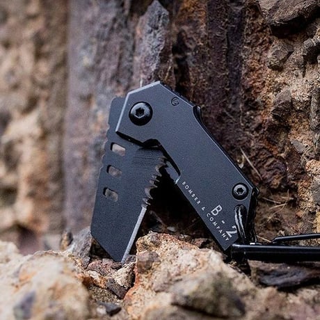 BOMBER & COMPANY 超コンパクト 折りたたみ式 サバイバル ナイフ B-2 Nano Blade Tactical Pocket Knife ナノブレード