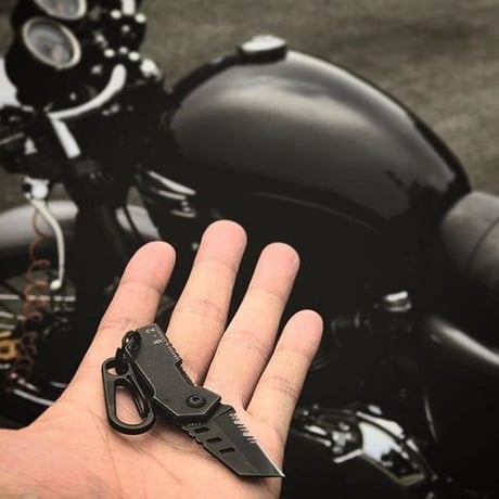 BOMBER & COMPANY 超コンパクト 折りたたみ式 サバイバル ナイフ B-2 Nano Blade Tactical Pocket Knife ナノブレード