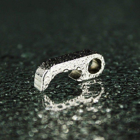 世界最小クラスのマルチツール Claw Titanium 全長18mm 超コンパクト 多機能 マルチツール 8 in 1 EDC クロー チタン