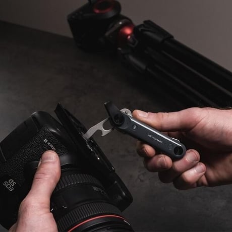 KEYSMART MAX キースマート マックス tile 内臓 フラッシュライト 付き トラッキング キーケース 国内正規品
