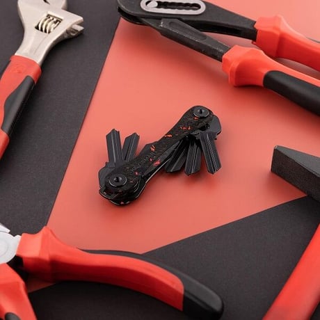 限定カラー KEYSMART Extended キースマート RED FORGED CARBON ロング エクステンデッド キーケース キー収納ツール 拡張パック付