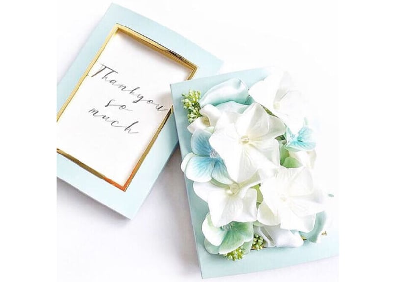 か*め様 Tiffany & Co. 花柄フォトフレーム か*め様 Tiffany & Co. 花柄フォトフレーム