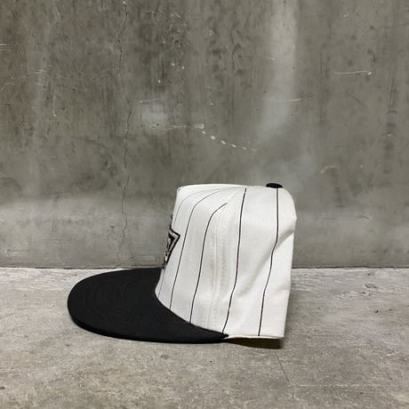 【USED】Chevrolet Stripe snapback
