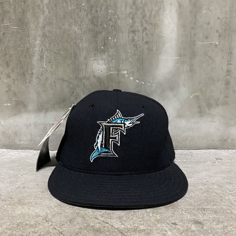 80-90's NewEra Diamond Collection "MLB Florida Marines Fitted"