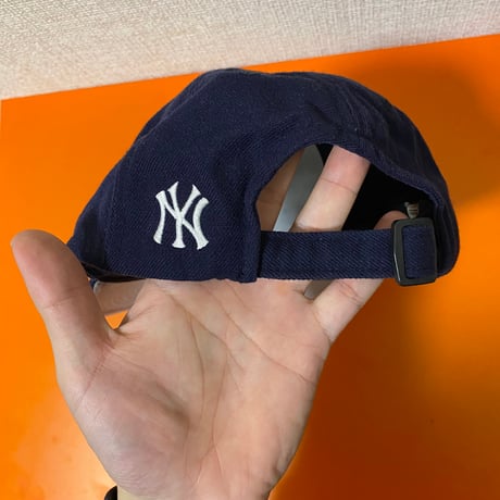 90's NY Yankees strapback hat