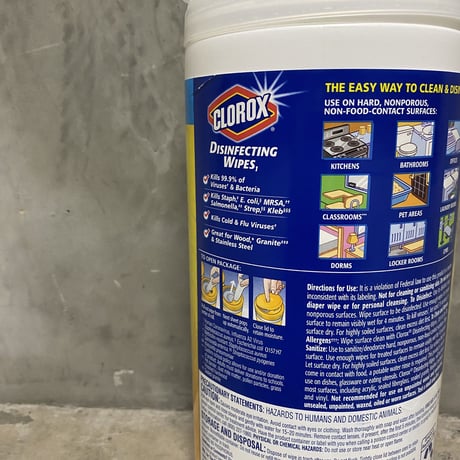 CLOROX "Disfecting Wipes"