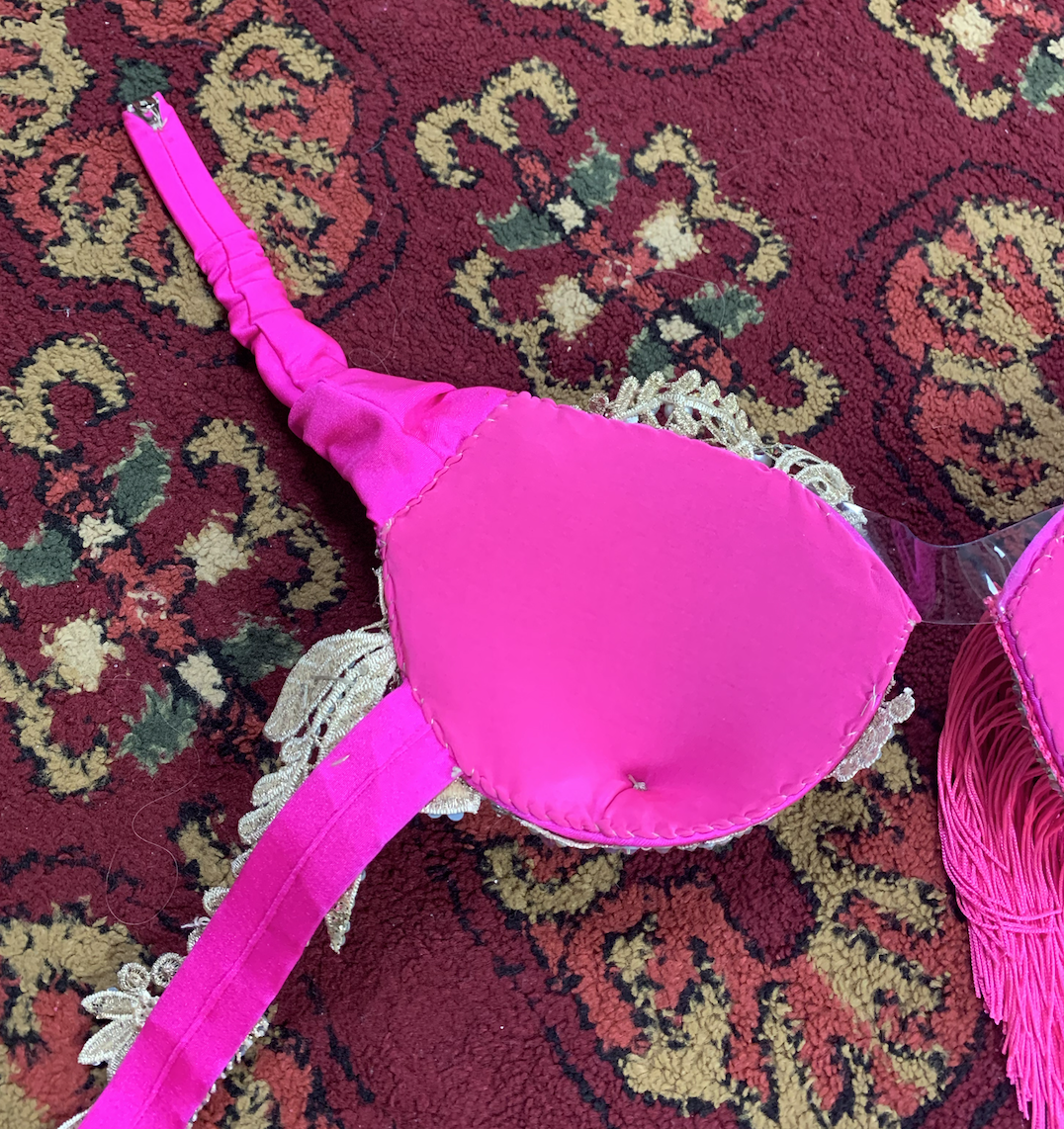 ベリーダンス衣装 Hanan エジプト製 ピンク×ホワイト 実寸あり 美品