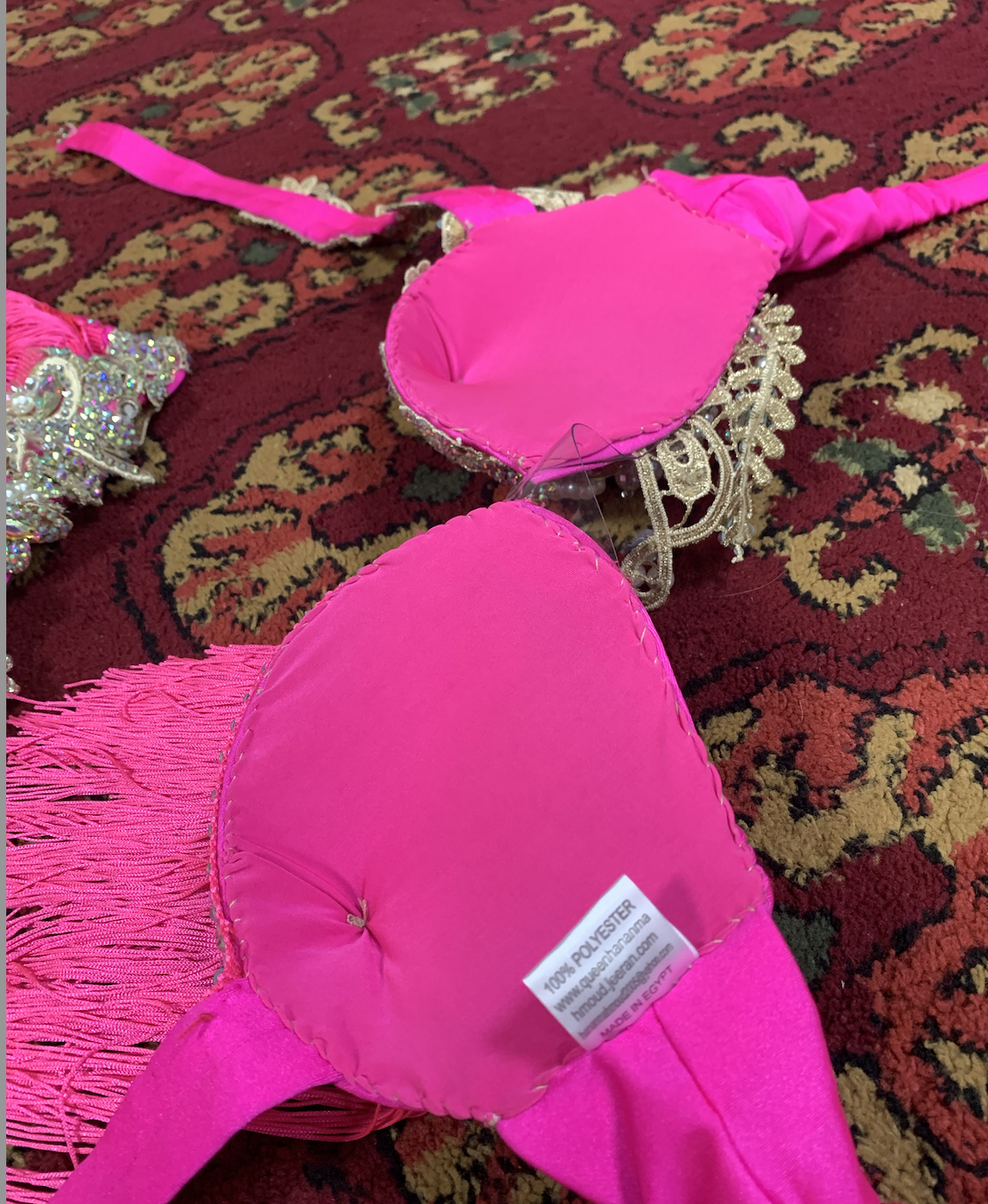 ベリーダンス衣装 Hanan エジプト製 ピンク×ホワイト 実寸あり 美品 ベリーダンス衣装 Hanan エジプト製 ピンク×ホワイト 実寸あり