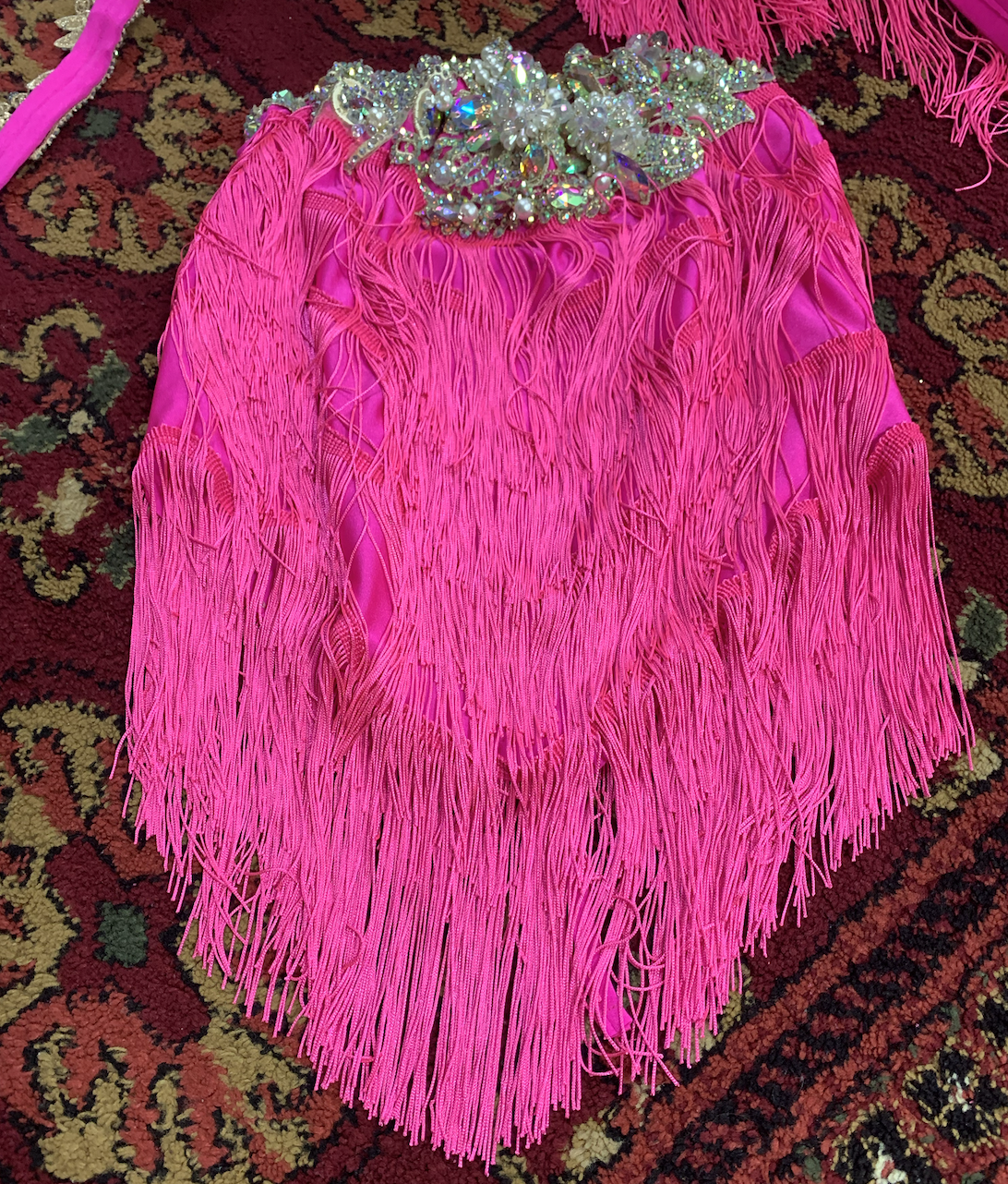 新品》ベリーダンス衣装 / ピンクショート/ Hanan | El Donia