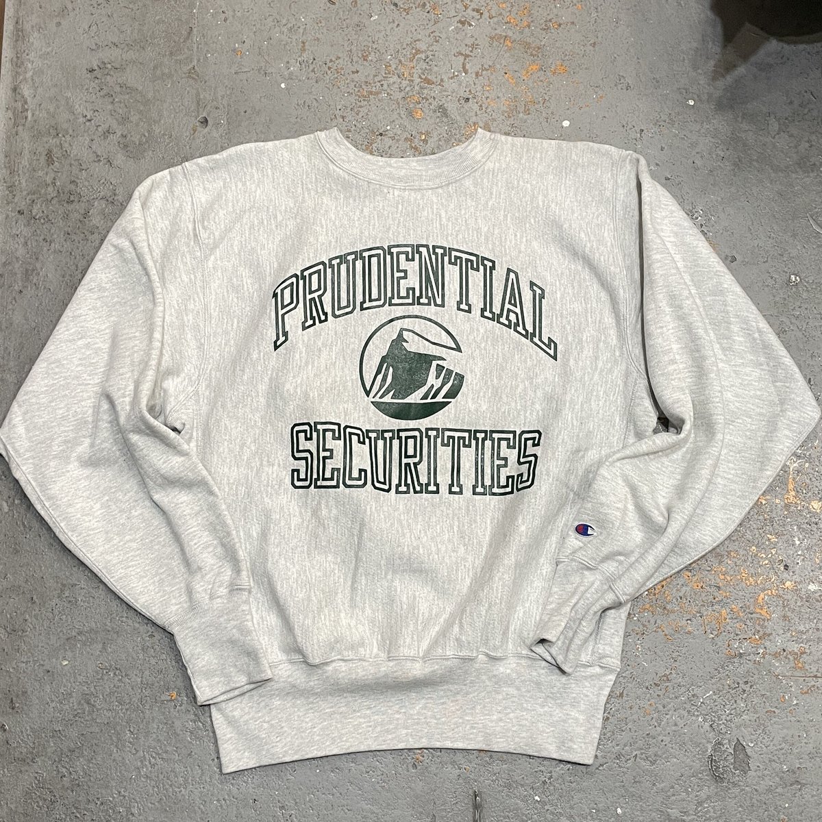 DEAD STOCK] 1990s Champion Reverse Weave Sweat