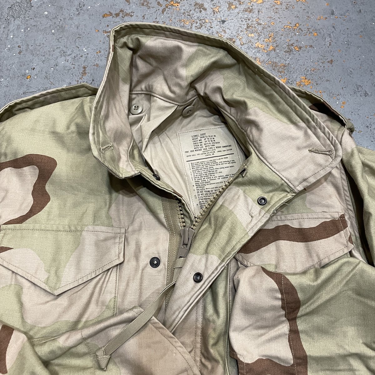 [Dead Stock] 1991 U.S.ARMY M-65 Field Jacket DESERT CAMOUFLAGE Made in USA  SIZE : X-SMALL SHORT
