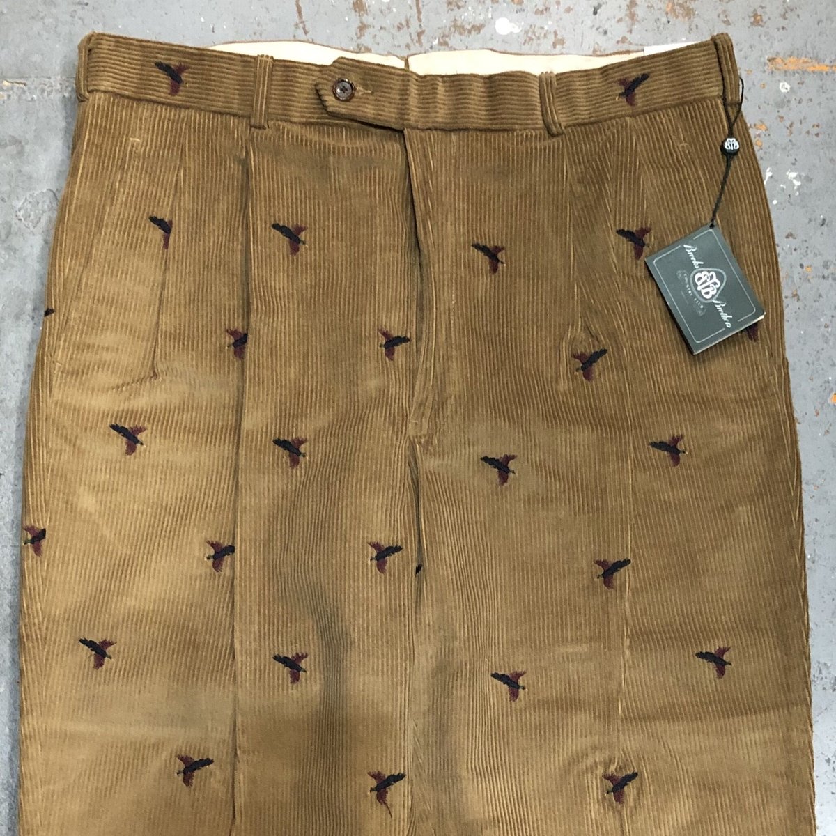 NEW] Brooks Brothers Country Club Embroidery C