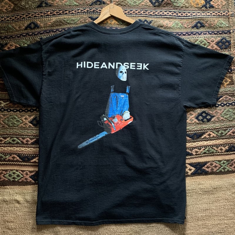 HIDEANDSEEK 90s Logo S/S Tee-E | DYNAMITEHAREM 