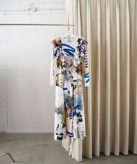 70℃ dress / white
