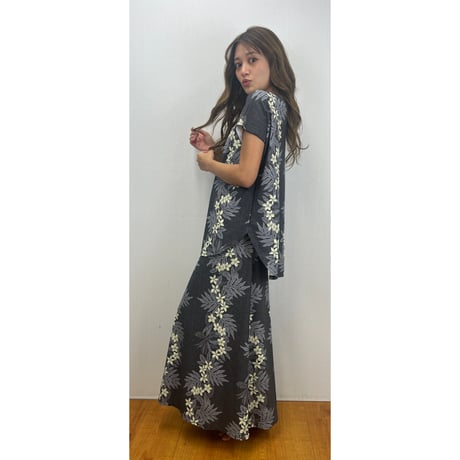 2022  LONG SKIRT