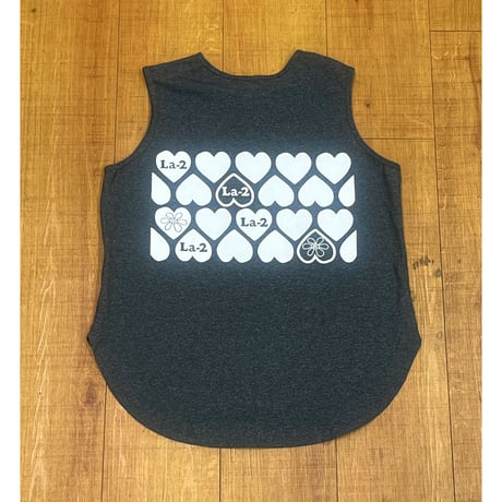 1147  TANK TOP  HARTFUL