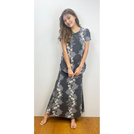 2022  LONG SKIRT