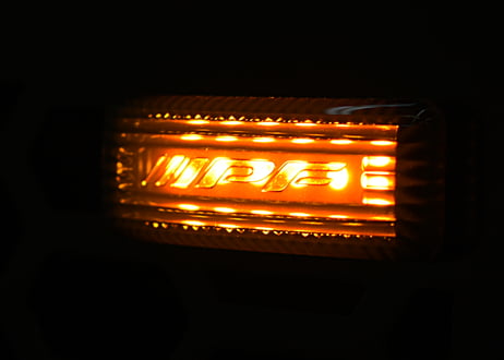 LEDスキッドグリル（ハイゼット、ハイゼットジャンボ専用）※MC後（2021/12/20～）スモークアンバー