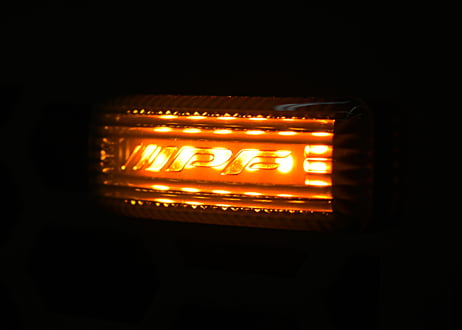 LEDバンパーガード（ハイエース標準ボディ用）スモークアンバー