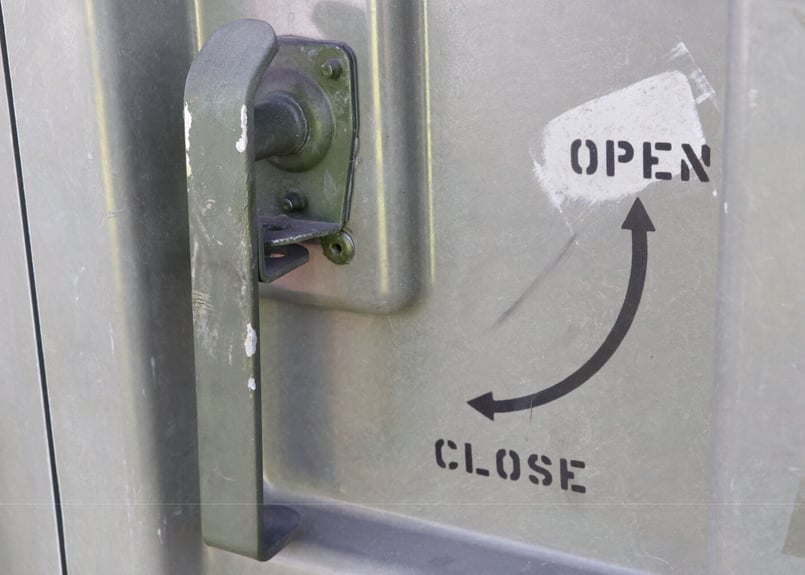 U.S MIRITARY CONTAINER 米軍払い下げ コンテナボックス※引き取り限定 |