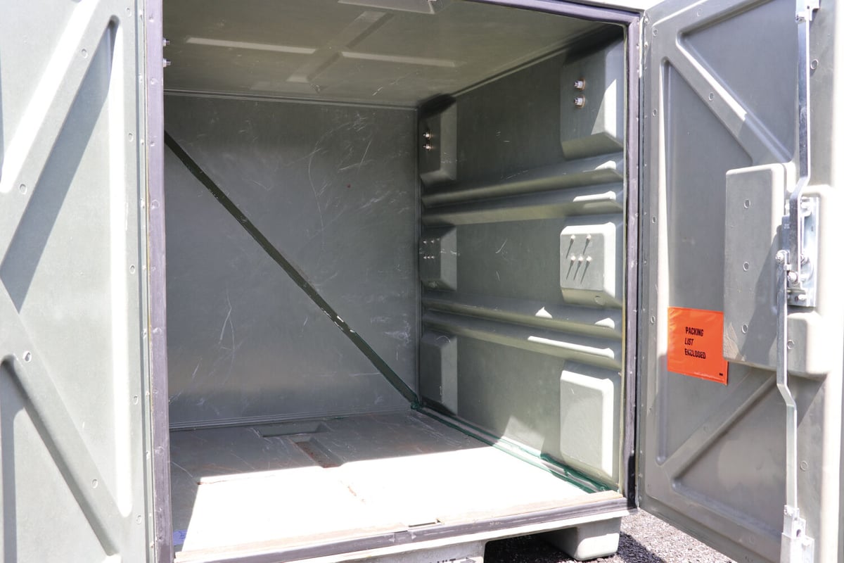 A)運搬用コンテナ　米軍払い下げ A)運搬用コンテナ米軍払い下げ