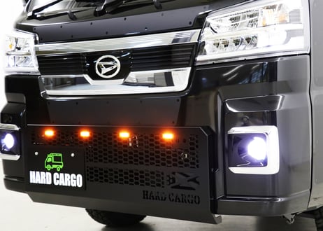 LEDスキッドグリル（ハイゼット、ハイゼットジャンボ専用）※MC後（2021/12/20～）スモークアンバー