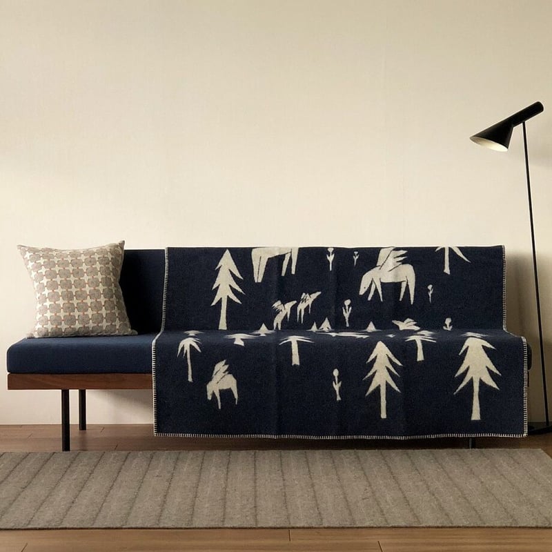 KLIPPAN ウール シングルブランケット horses go to the moon（全2