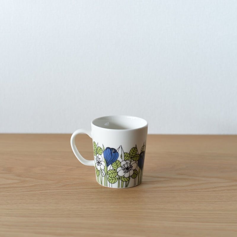 ARABIA マグ Krokus（全2色） | HOMESIC FURNITURE Onli