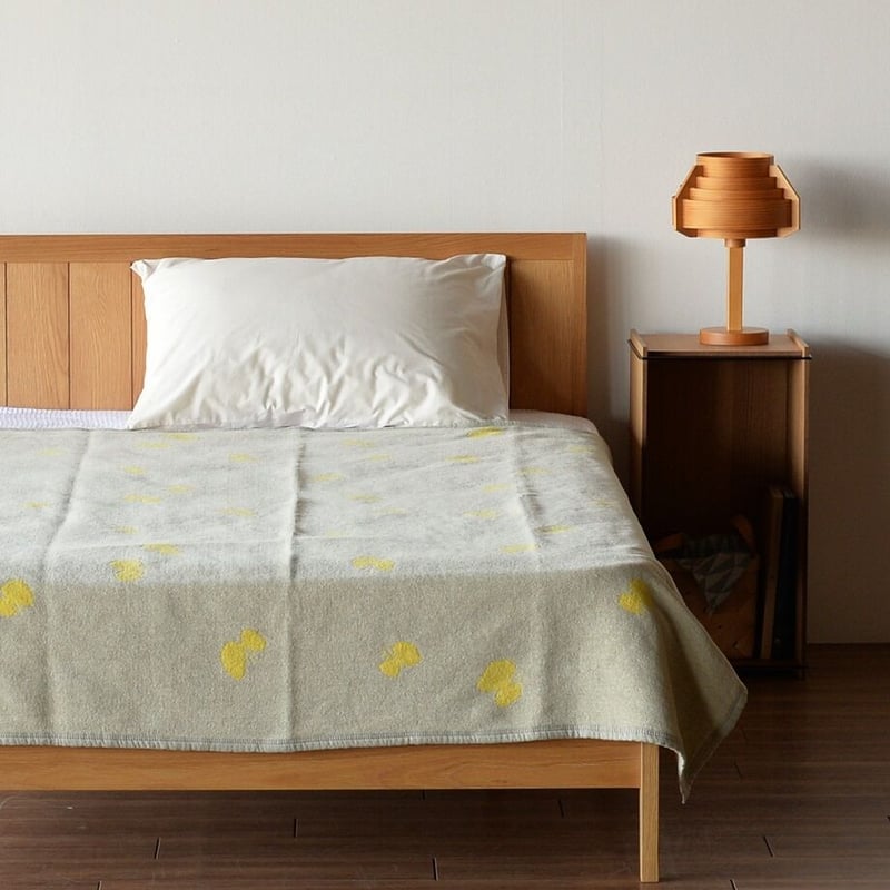 KLIPPAN コットン シングルブランケット CHOUCHO | HOMESIC FURN KLIPPAN コットン シングルブランケット CHOUCHO | HOMESIC FURN