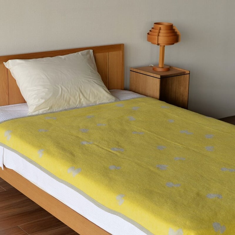 KLIPPAN コットン シングルブランケット CHOUCHO | HOMESIC FURN KLIPPAN コットン シングルブランケット CHOUCHO | HOMESIC FURN