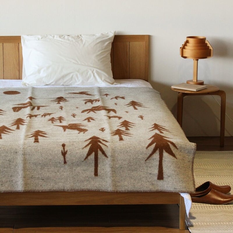 KLIPPAN ウール シングルブランケット horses go to the moon（全2