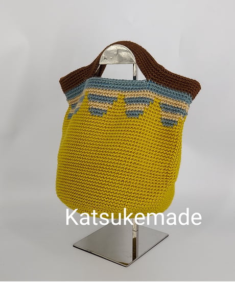 柄編みの手提げ丸底②