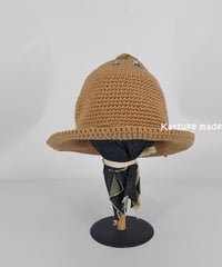 １歳から３歳サイズてっぺん柄入りコットンの手編みハット①