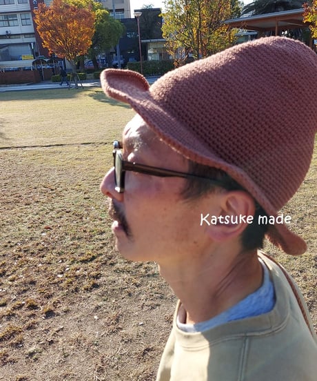コットンの無地の手編みハット②