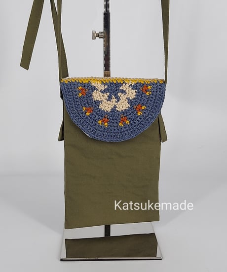 かぶせ手編みのポシェット③