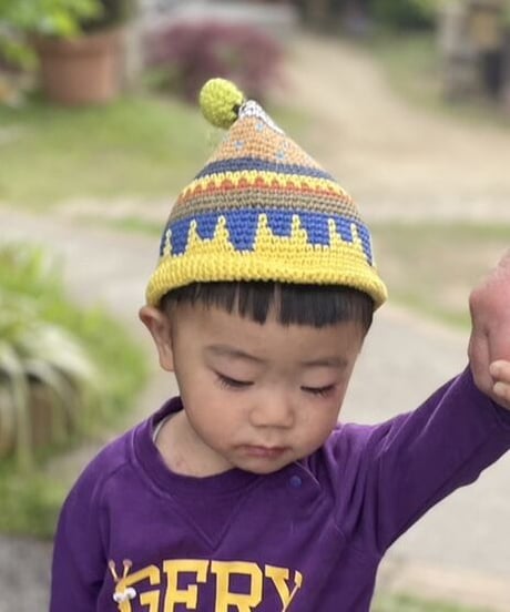 トンガリKids1～2歳サイズコットン糸の柄編み①