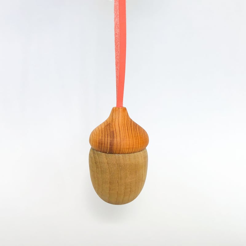 コロコロどんぐり （本革） サーモンピンク | hocco-llc