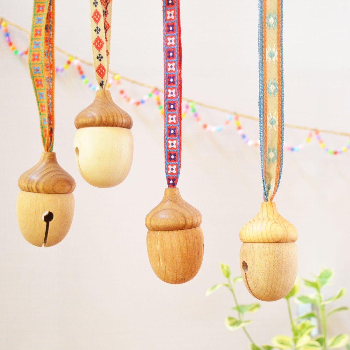 コロコロどんぐり （本革） サーモンピンク | hocco-llc