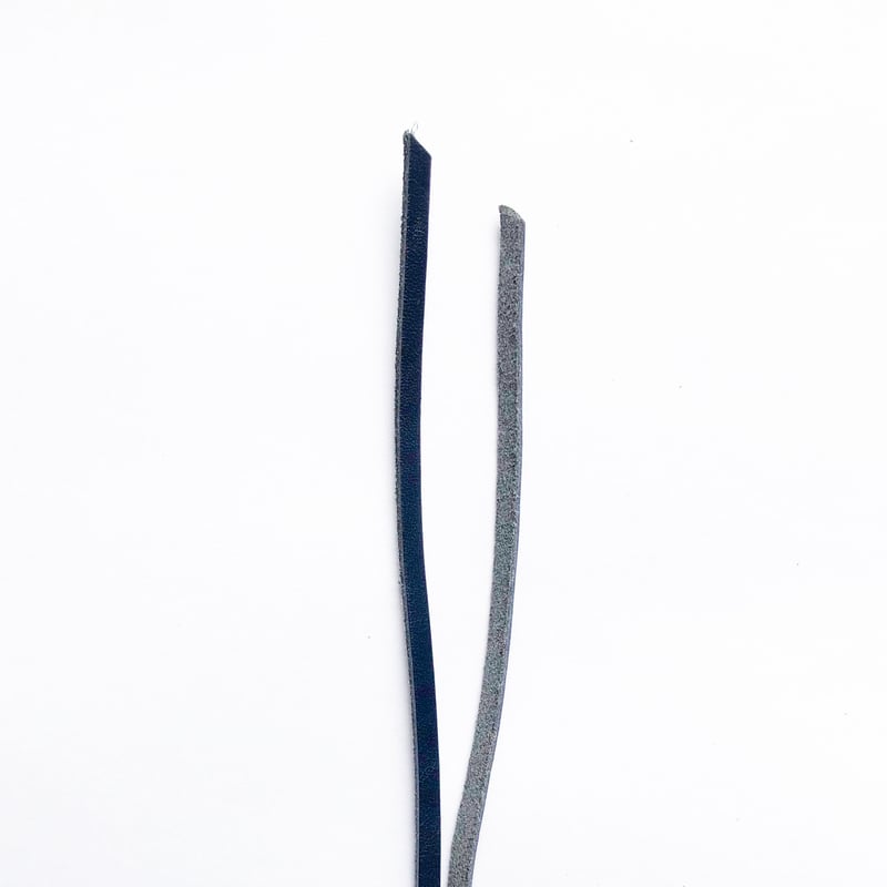 コロコロどんぐり （本革） ネイビー | hocco-llc