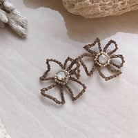 chain  flower ピアス &イヤリング