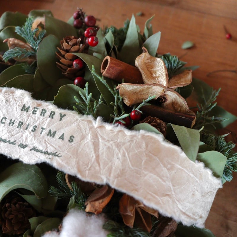 mori no okurimono /オシャレな森の木の実あったかリース | キナリ製作所