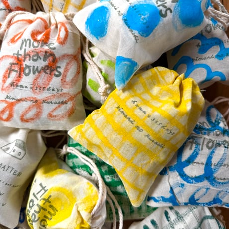 SOLD OUT！ありがとうございました！！more than flowers >＞フラワーロスで作った香り袋